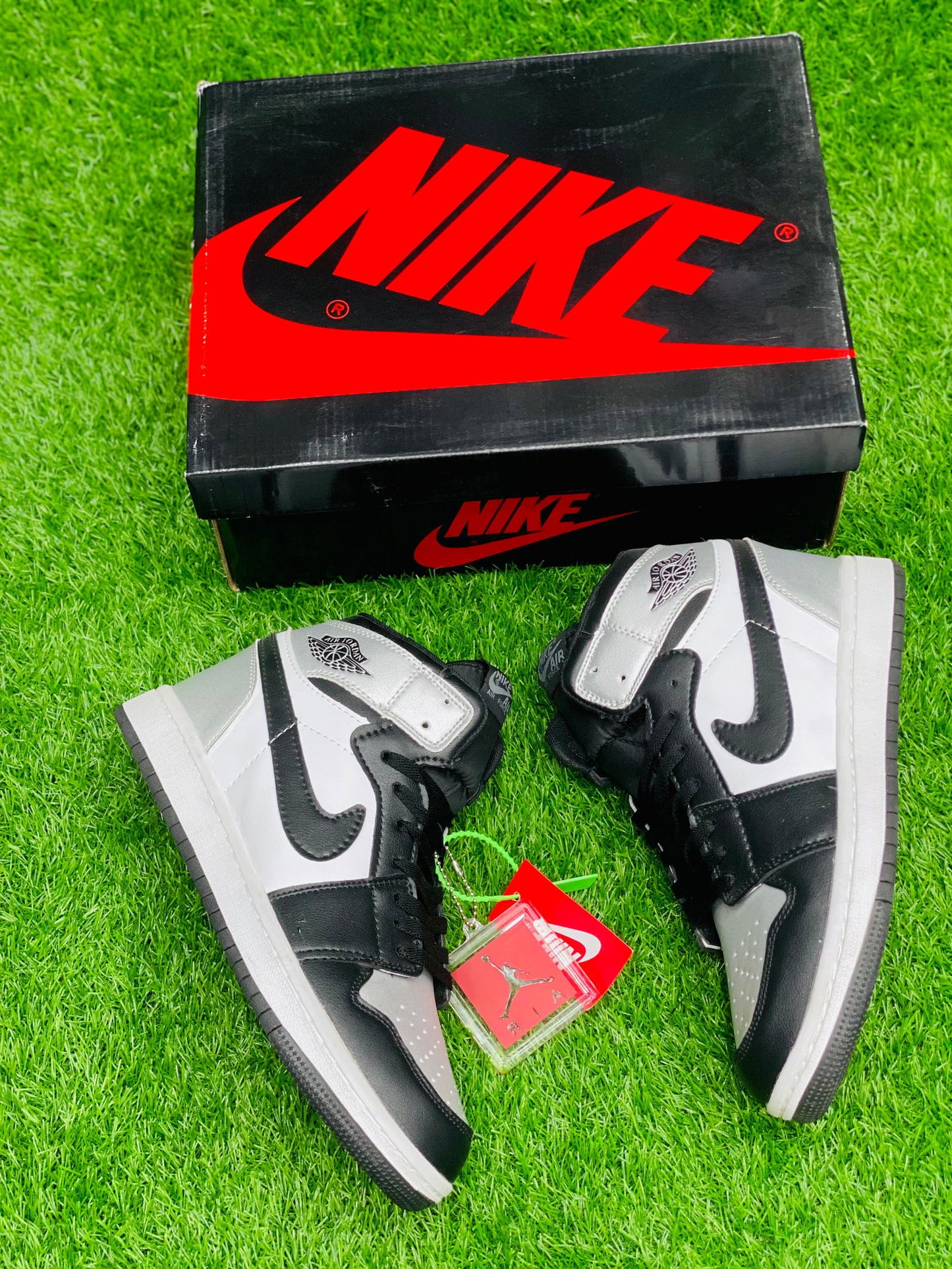 Air Jordan 1 Mid Black Grey - Duad (ض)