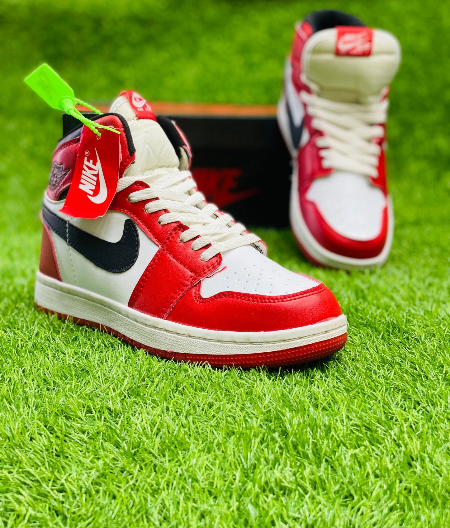 Air Jordan 1 Mid Chicago Toe - Duad (ض)