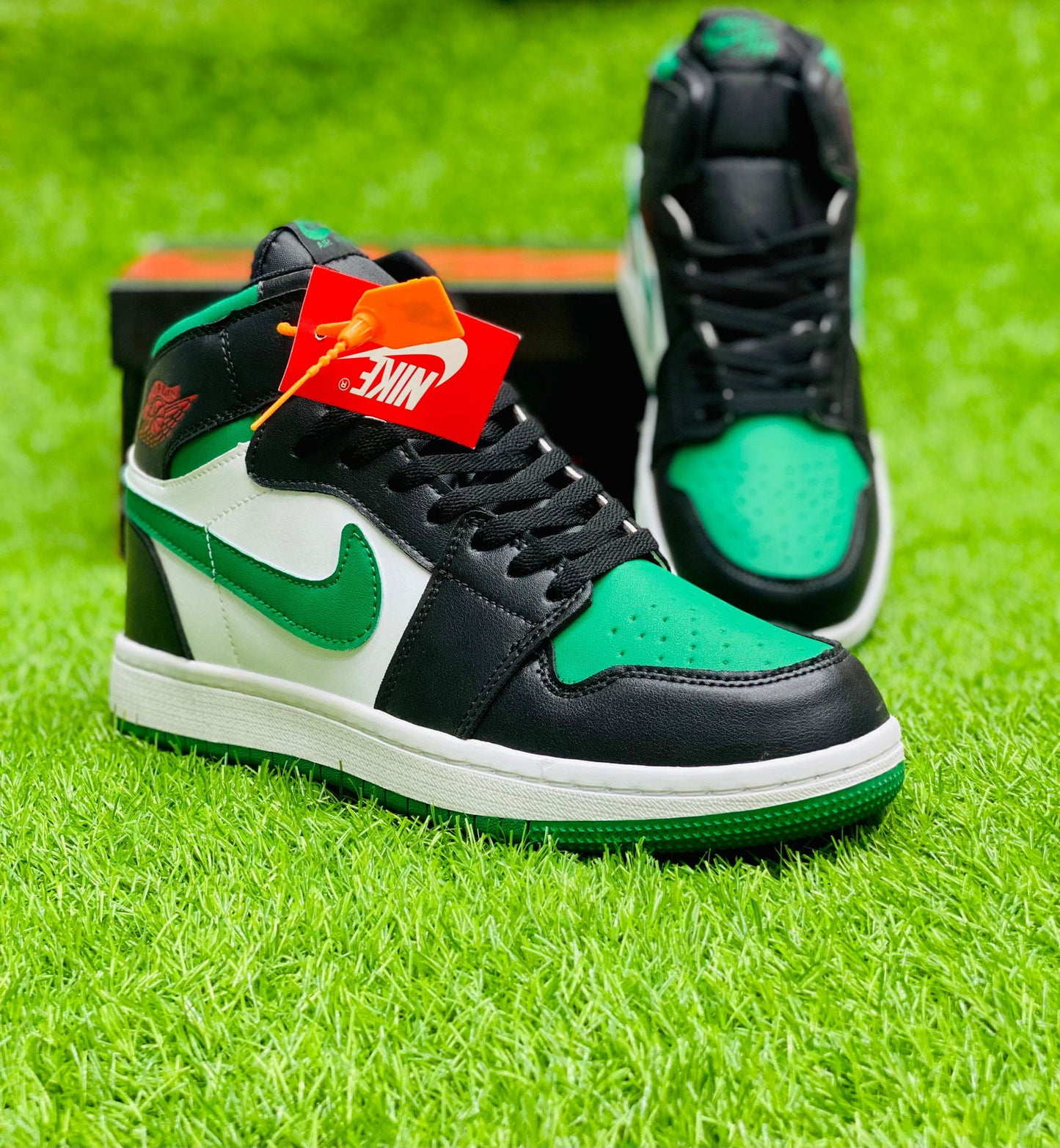 Air Jordan 1 Mid Pine Green - Duad (ض)