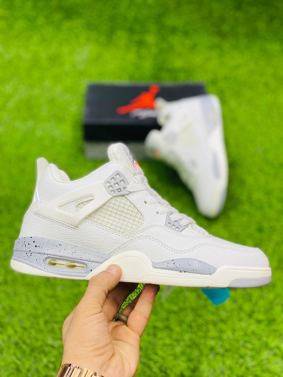 Air Jordan 4 Retro White Oreo - Duad (ض)