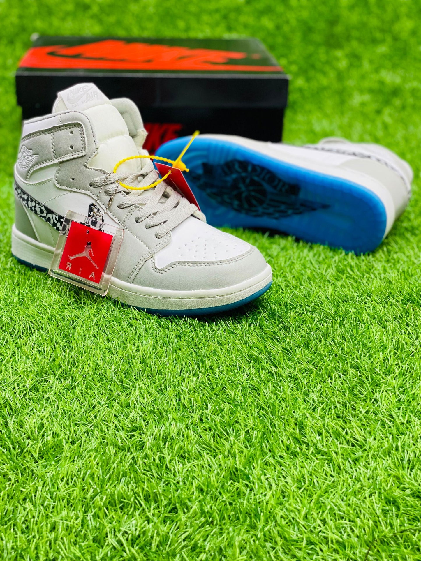 Dior x Air Jordan 1 Retro - Duad (ض)