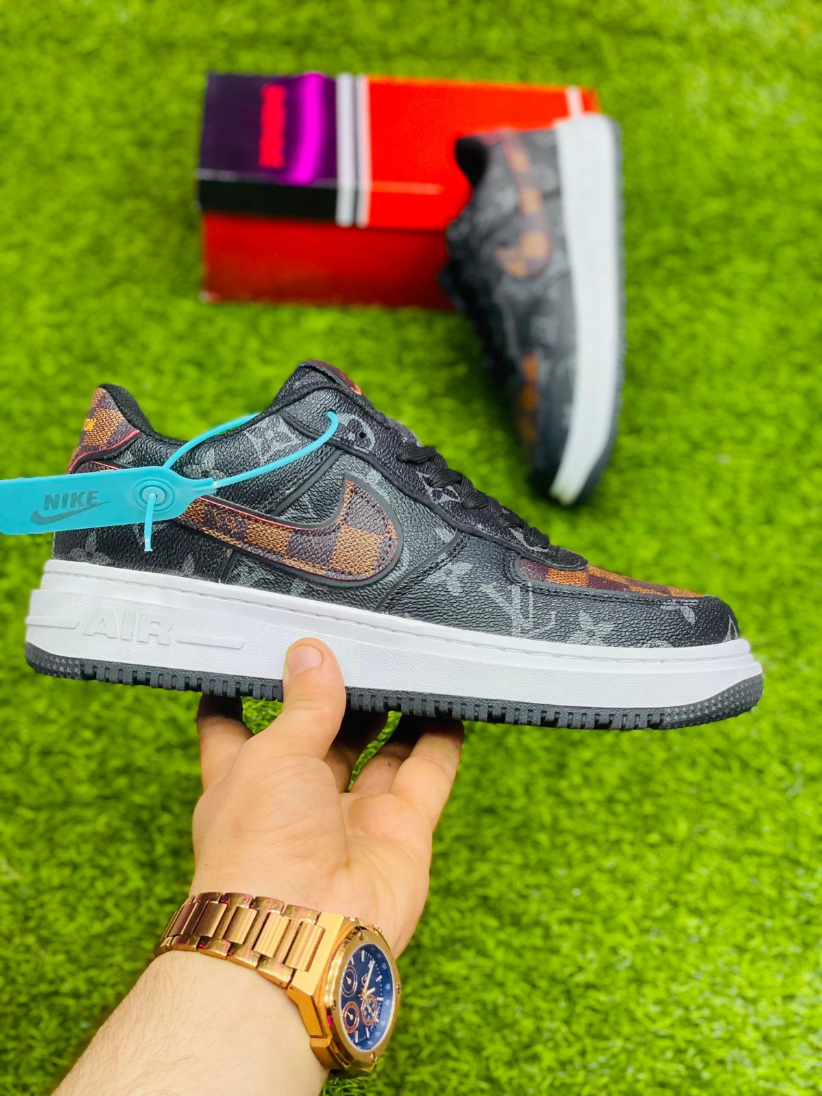 Louis Vuitton x Nike Air Force 1 Low - Duad (ض)
