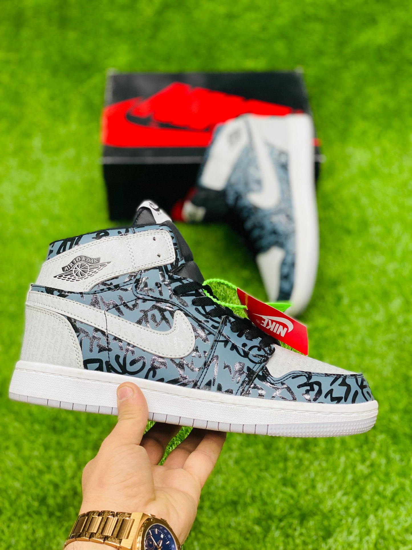 Nike Air Jordan 1 Mid - Duad (ض)