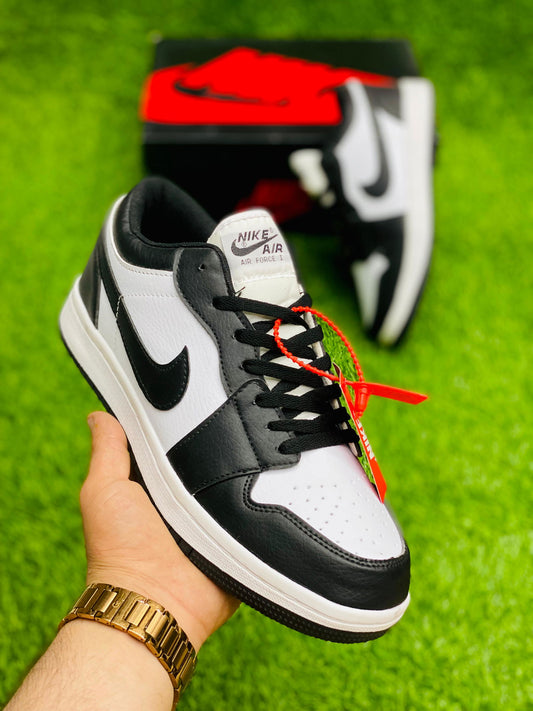 Air Jordan 1 Low Panda - Duad (ض)