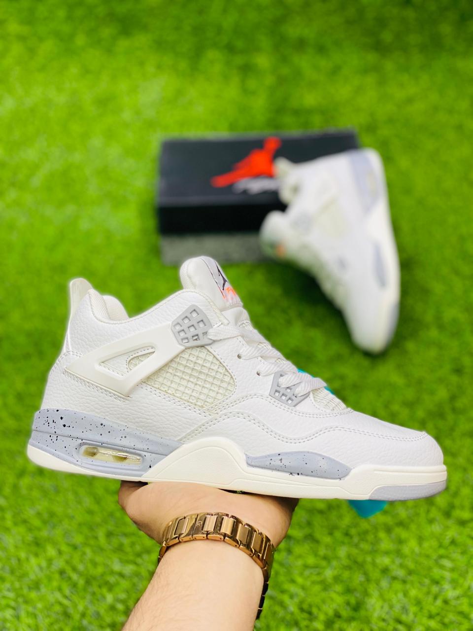 Air Jordan 4 Retro White Oreo - Duad (ض)